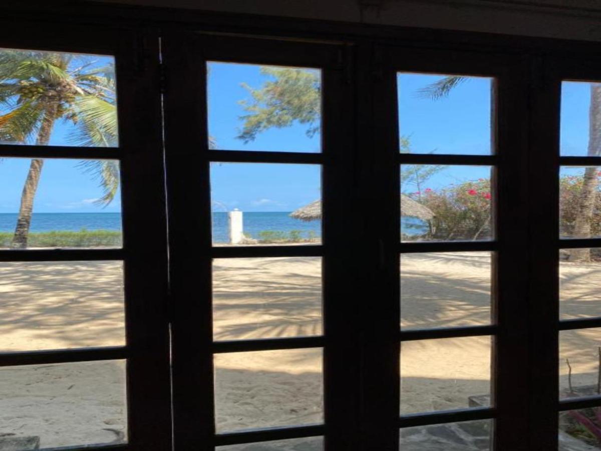 Silver Rock Hotel & Beachfront Apartments Malindi Exterior photo