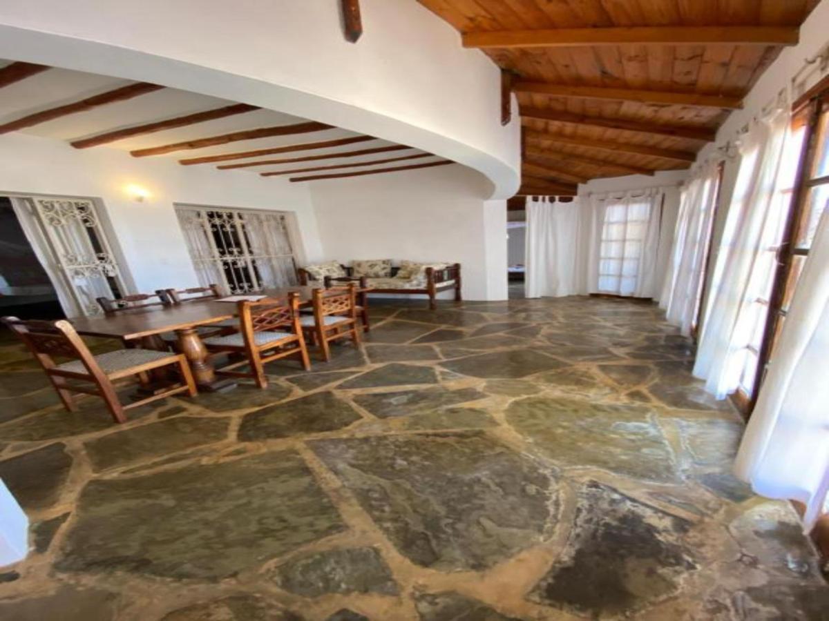 Silver Rock Hotel & Beachfront Apartments Malindi Exterior photo